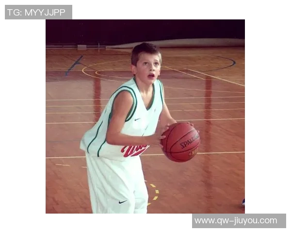 东契奇盛赞斯玛特防守技巧称其独特表现令人惊叹 东契奇盛赞斯玛特防守技巧称其独特表现令人惊叹