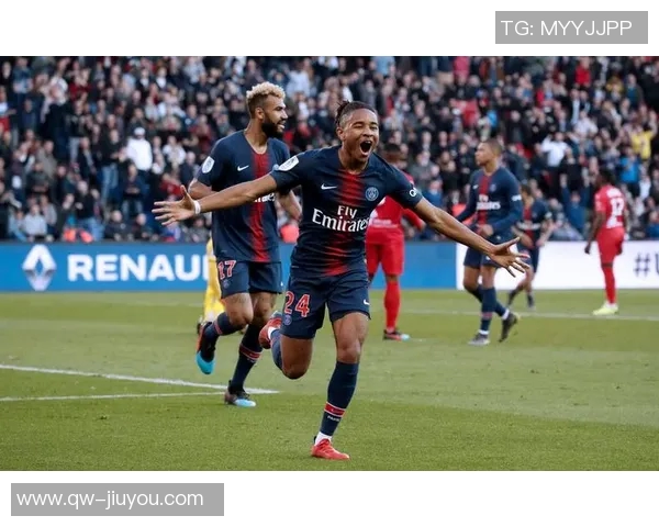 进球大战再掀高潮马尤卢闪耀巴黎3比3追平斯特拉斯堡