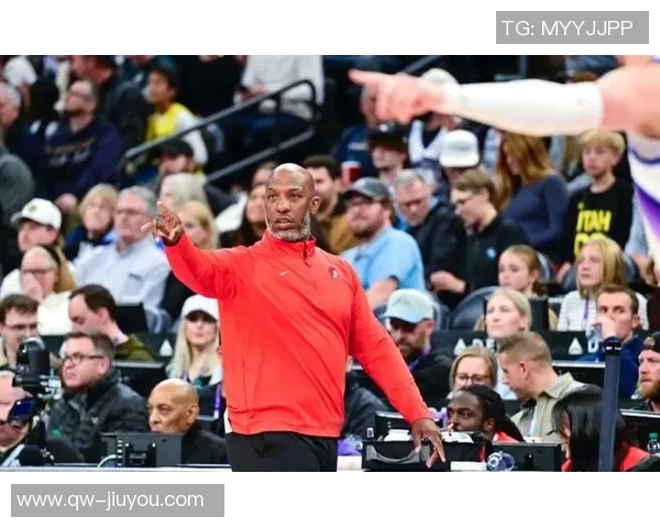 比卢普斯卖房获利33万美元为打官司筹款不宜重返开拓者