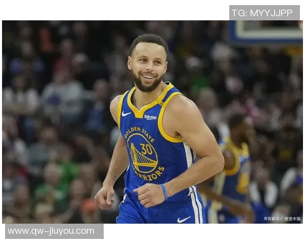 库里点评比赛表现称本应获胜关键时刻防守失误影响结果